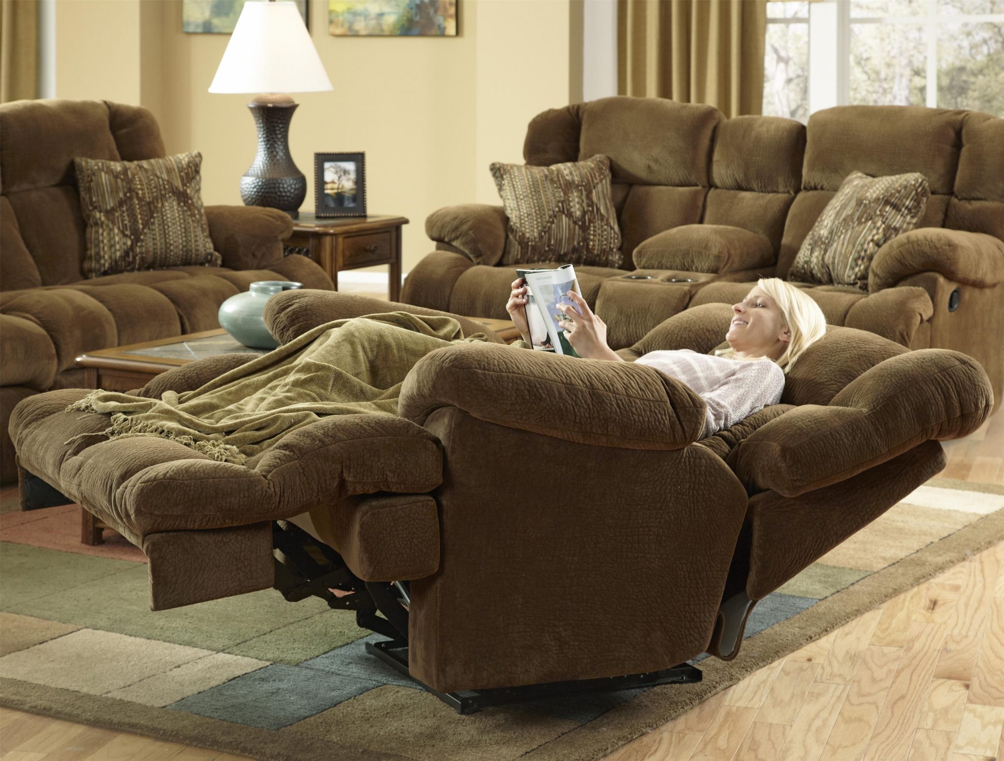 6 Best Heated Recliners Reviewed in Detail (Fall 2024)