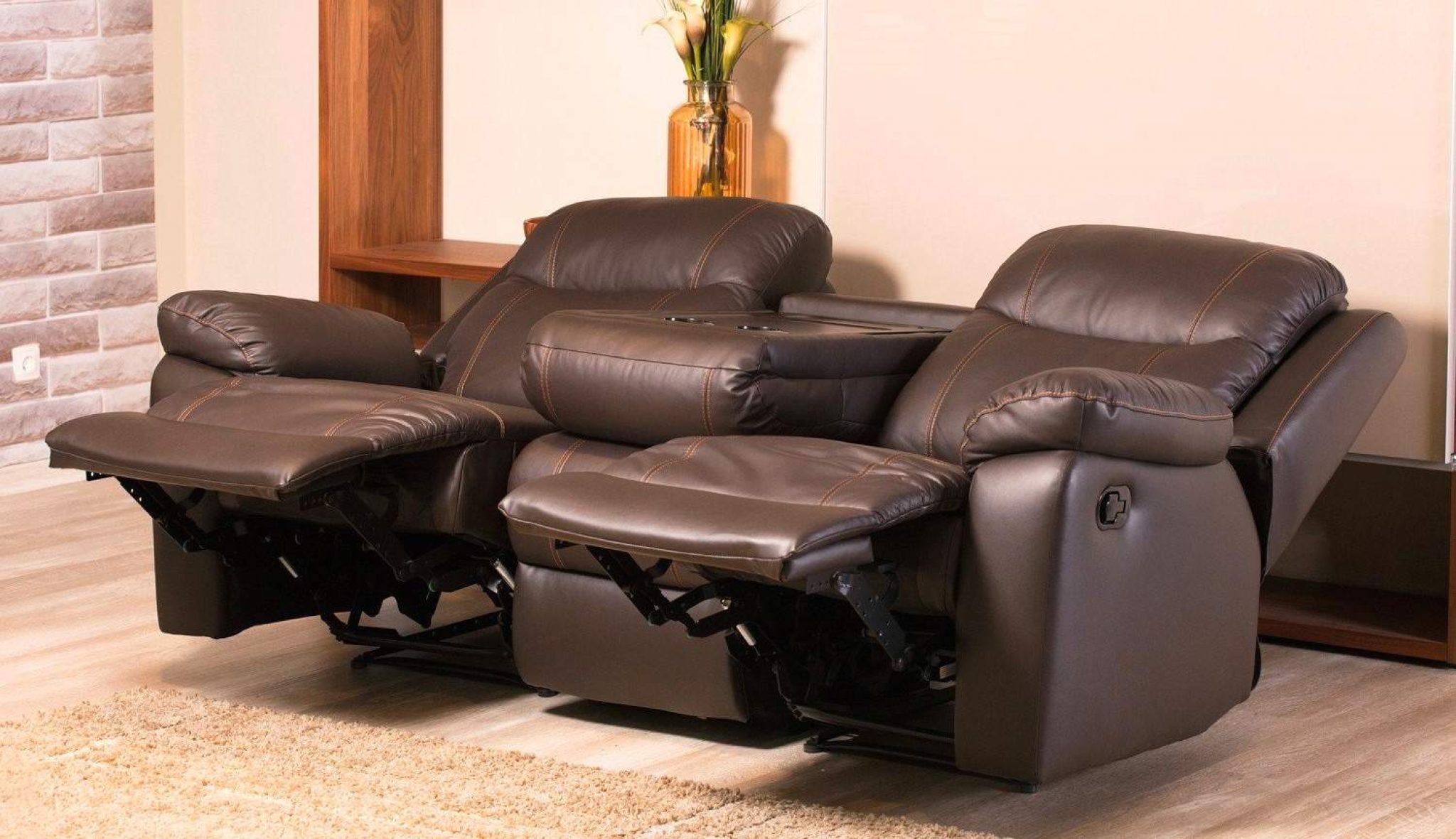 Best Alternatives to Stressless Recliners (Winter 2024) Which One to Buy?