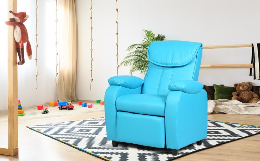 8 Best Comfortable Recliners - Forget About Pain (Spring 2022)