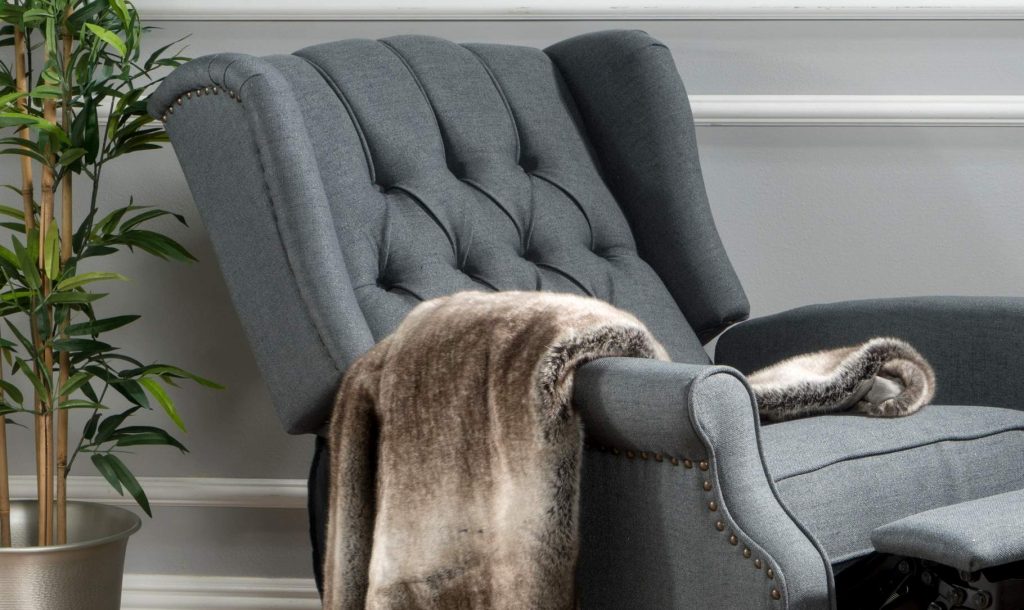 7 Best Wingback Recliners - Exceptional Coziness and Comfort!