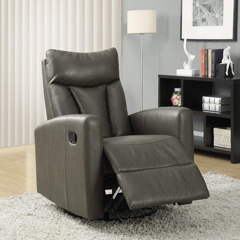8 Best High-end Recliners for Luxurious Lounging Experience! (Spring 2022)