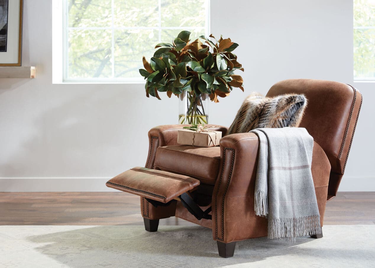8 Best Leather Recliners (Fall 2024) Which One to Buy?