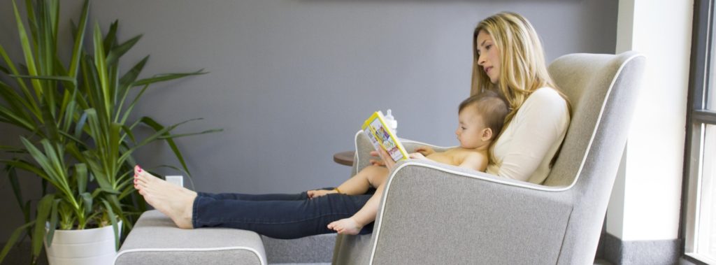 7 Best Nursery Gliders – Most Comfortable Experience for You and Your Little One