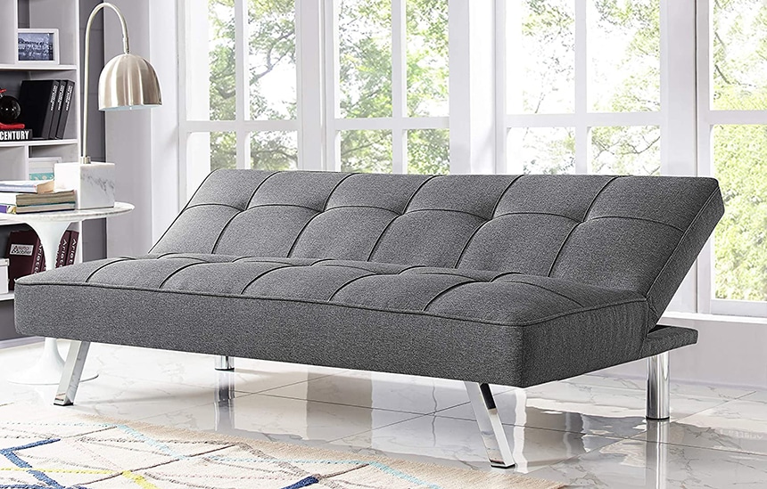 7 Best Sleeper Sofas - Perfect When Your Friends Come Over!