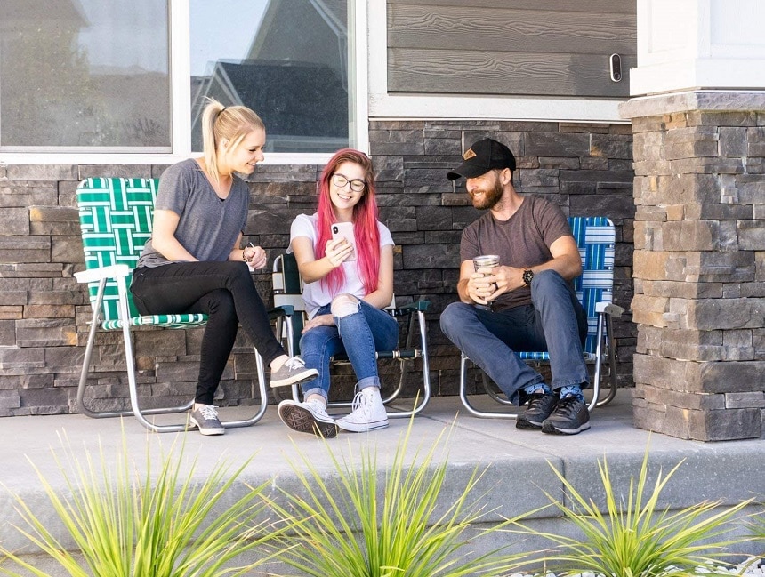 10 Best Lawn Chairs to Consider and Make Your Backayrd a More Comfortable Gathering Place