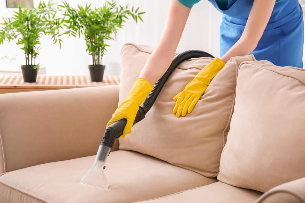 How to Clean Polyester Fiber Couches: Tips and Tricks